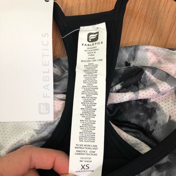 Fabletics Workout Tank Top. - Picture 6 of 7